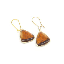 Load image into Gallery viewer, Butterfly drop earrings 01