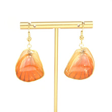 Load image into Gallery viewer, Butterfly drop earrings 04