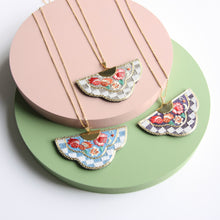 Load image into Gallery viewer, Chinese folk fan style cloth necklace - Blue
