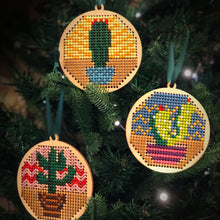 Load image into Gallery viewer, Cross Stitch DIY Kit – Cactus set of 3