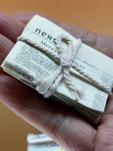 Load image into Gallery viewer, Door carpet, newspapers set: Dollhouse decoration, Mini house, Miniature toys
