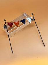 Load image into Gallery viewer, Mini rusty flags: Dollhouse garden décor
