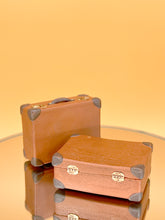 Load image into Gallery viewer, Leather suitcase set of 2
