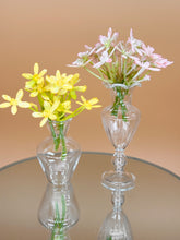 Load image into Gallery viewer, Glass vase with pink &amp; yellow flower Set of 2
