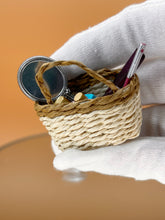 Load image into Gallery viewer, Dollhouse toys, Miniature toys, Mini basket set

