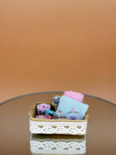 Load image into Gallery viewer, Dollhouse bathroom accessories, Tiny toiletry, makeup, Miniature toys

