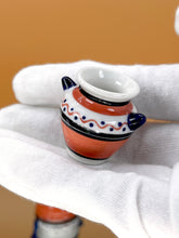 Load image into Gallery viewer, Ceramic Pot set, dollhouse gardening
