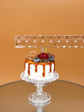 Load image into Gallery viewer, Cookies cake set: Dollhouse Food, Tiny Chocolate Mint Cakes
