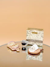Load image into Gallery viewer, Dollhouse bakery, mini bread and bread paper bag, Miniature food set 1
