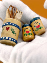 Load image into Gallery viewer, Dollhouse kitchen tools, wooden jar set
