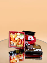 Load image into Gallery viewer, Dollhouse Japanese sushi box, Miniature Japan bento box
