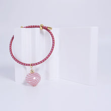 Load image into Gallery viewer, Heart String Bracelet - Red and Purple
