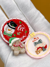 Load image into Gallery viewer, Dollhouse gingerbread-man, Christmas plate cake set
