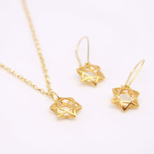 Load image into Gallery viewer, Gold star drop earrings
