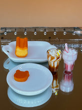 Load image into Gallery viewer, Bear cake milkshake set: Miniature, Dollhouse Decoration
