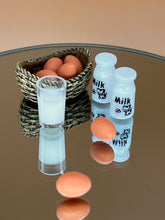Load image into Gallery viewer, Basket eggs with milk: Miniature, Dollhouse Decoration
