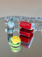 Load image into Gallery viewer, Miniature burger &amp; Drink: Dollhouse Fast Food - Red
