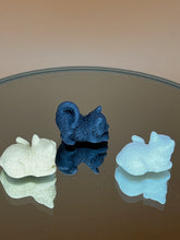Load image into Gallery viewer, Miniature cat (set of 3), Mini pet, Tiny kitten, Cat figurine, Dollhouse decoration
