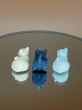 Load image into Gallery viewer, Miniature cat (set of 3), Mini pet, Tiny kitten, Cat figurine, Dollhouse decoration
