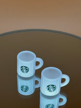 Load image into Gallery viewer, Starbuck mug set: Miniature kitchenware, Dollhouse decoration, Mini house
