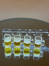 Load image into Gallery viewer, Light beer set 1: Miniature Dollhouse Decoration
