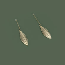 Load image into Gallery viewer, Gold leaf drop earrings
