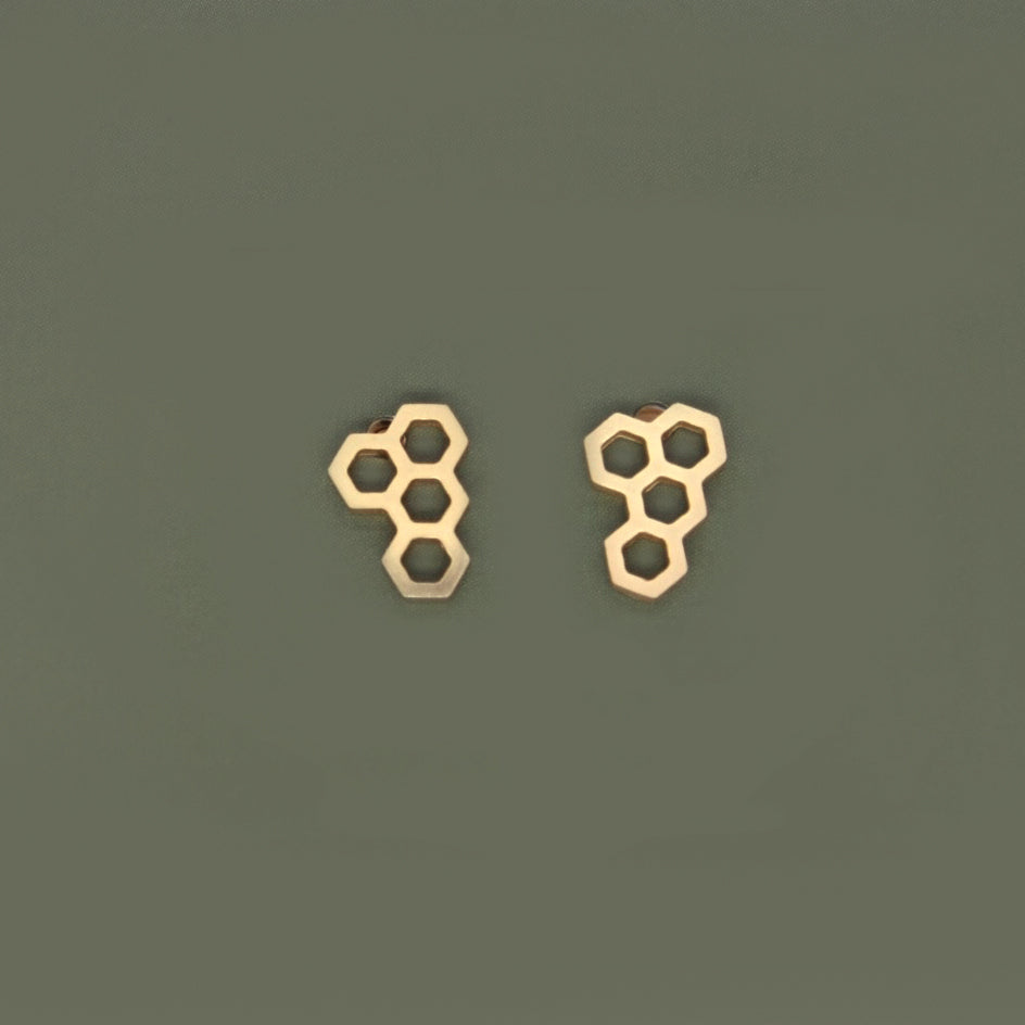 Honeycomb stud earrings