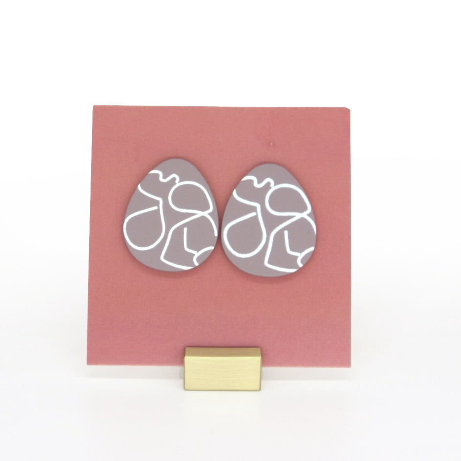 Abstract stud earring - brown