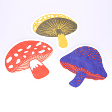 Load image into Gallery viewer, Mushroom greeting card cotton paper letterpress printing with envelope (set of 3)
