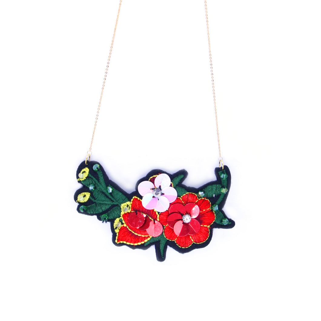 Sequin flowers necklace 02